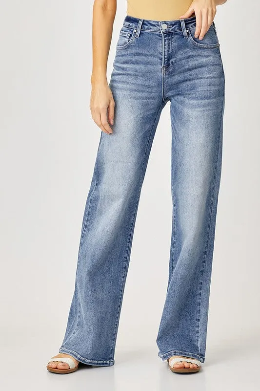 Pants- Risen MidRise Wide Leg Jeans