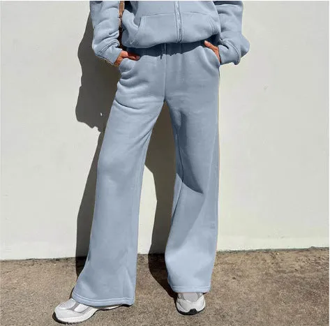 Stylish Women's Oversize Hoodie & Joggers